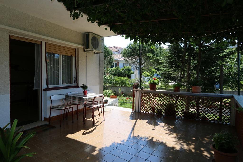 Apartment Mihajic M Климно Экстерьер фото